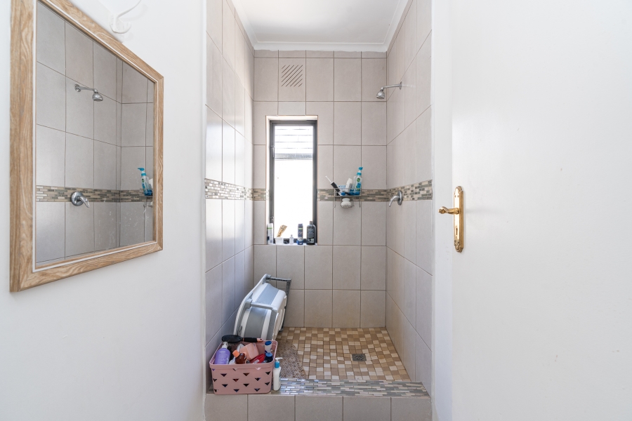 4 Bedroom Property for Sale in Pinelands Western Cape